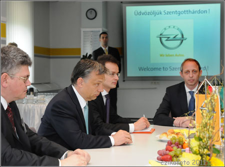 Opel gyár alapkőletétele Szentgotthárdon